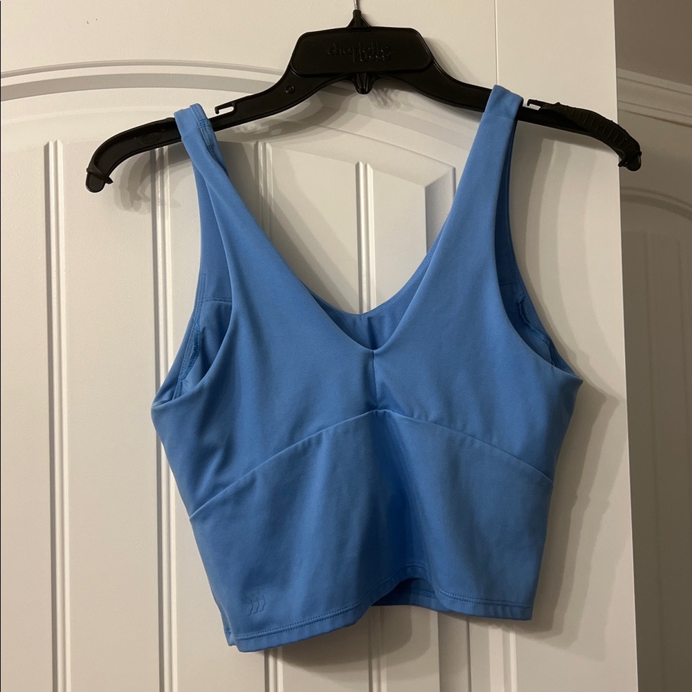 All in Motion Sky Blue Activewear Top - Picture 2 of 4